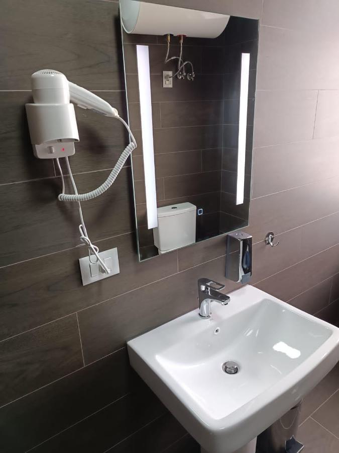 E&E Home Sweet Home Tiranë Luaran gambar