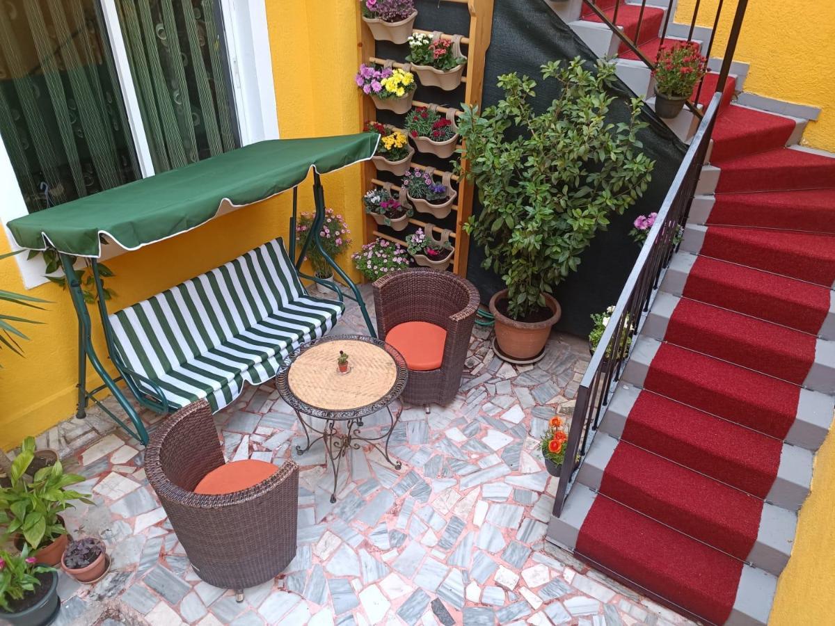 E&E Home Sweet Home Tiranë Luaran gambar