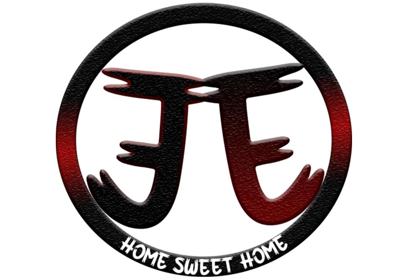 E&E Home Sweet Home Tiranë Luaran gambar